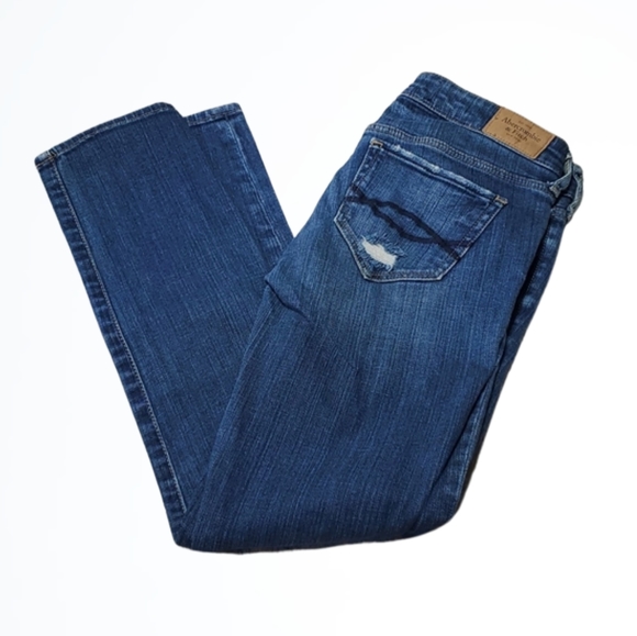 Abercrombie & Fitch Medium Wash Low Rise Straight Leg Distressed Jeans Size 0 - Picture 1 of 5